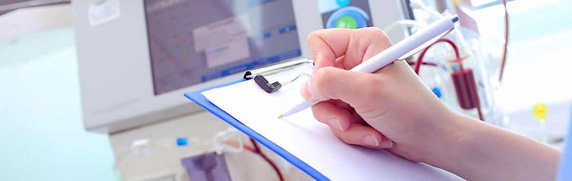 Lehrgang zertifizierte:r Technische:r Sicherheitsbeauftragte:r in Einrichtungen des Gesundheitswesens TÜV®